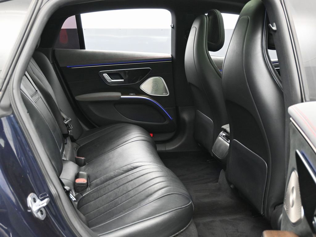 Used 2022 Mercedes-Benz EQS 450+ Sedan image 37