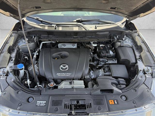 Used 2017 MAZDA CX-5 Touring w/ Preferred Equipment Package FWD image 25