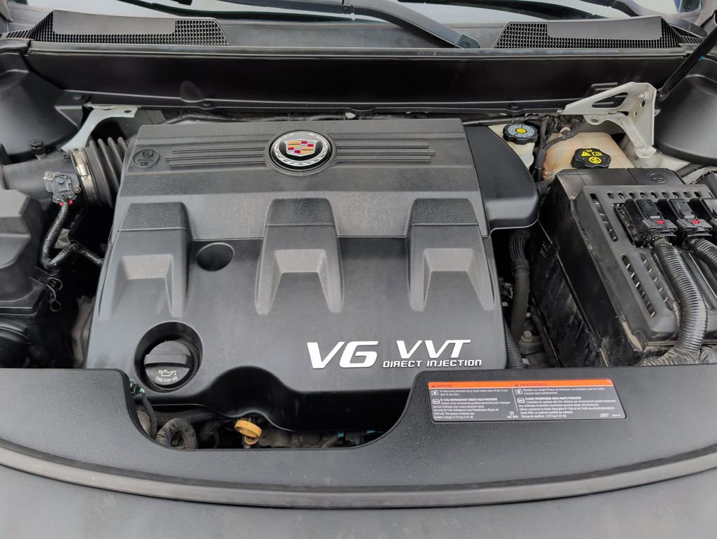 Used 2012 Cadillac SRX FWD image 21