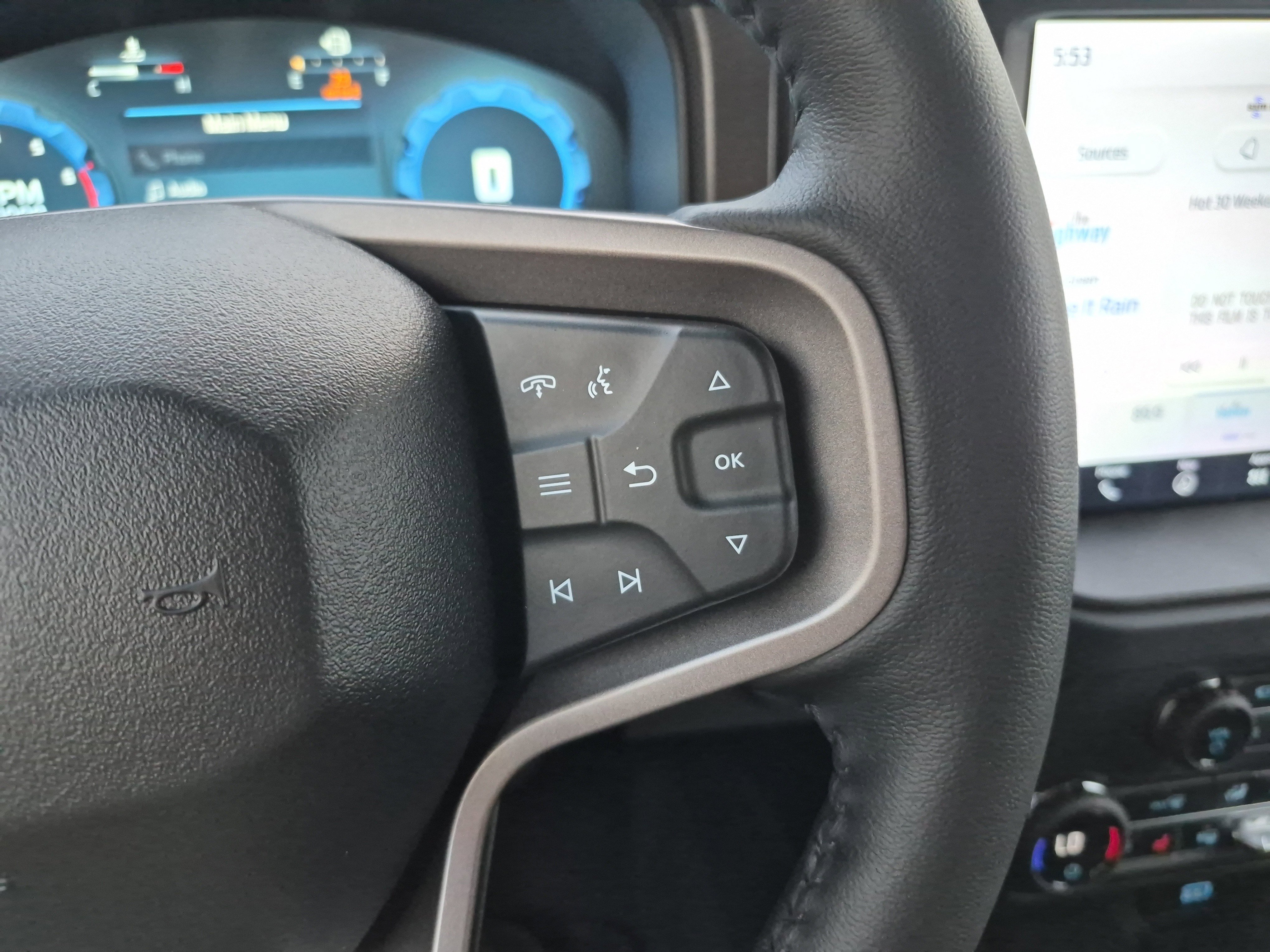 New 2025 Ford Bronco Badlands image 29