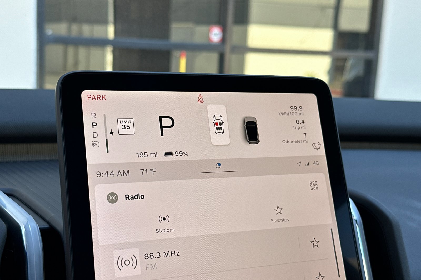 New 2026 Volvo EX30 Plus w/ Climate Package image 21