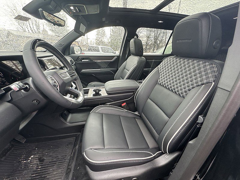 New 2026 GMC Acadia Denali w/ Super Cruise Package image 9