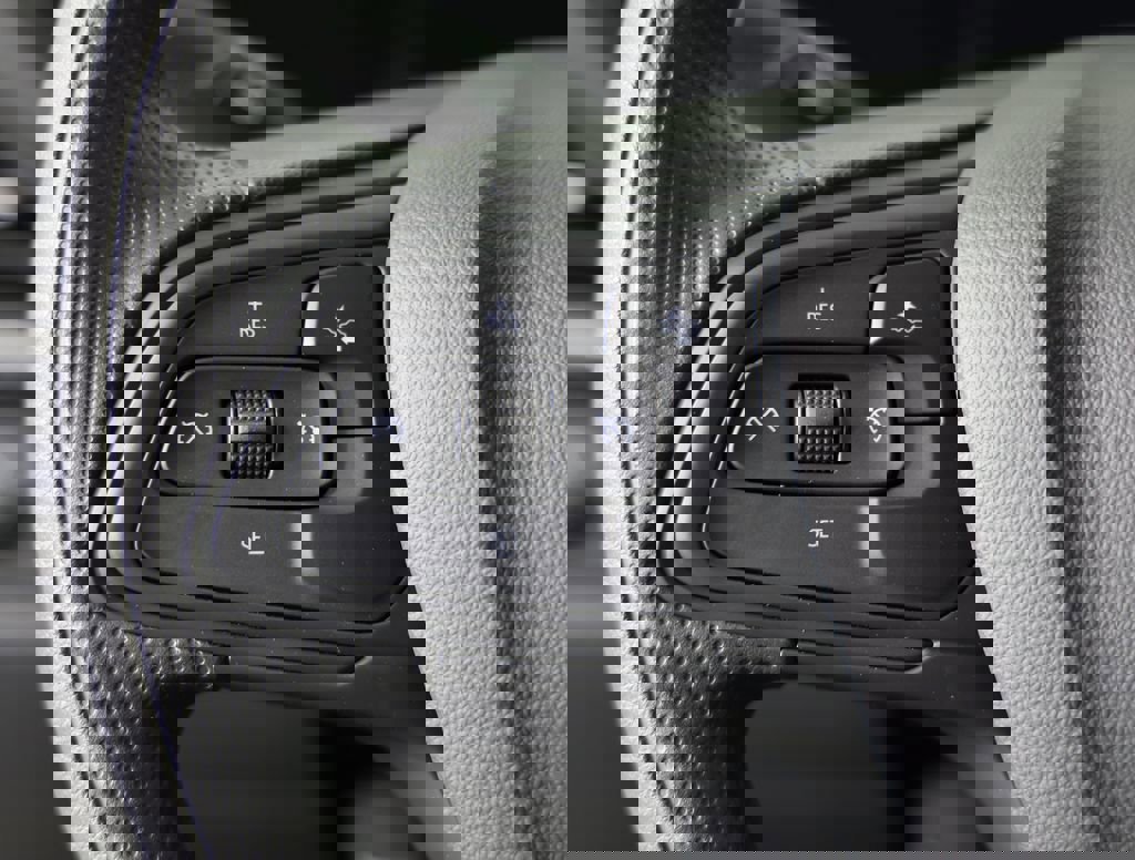 New 2026 Buick Envista Preferred image 13