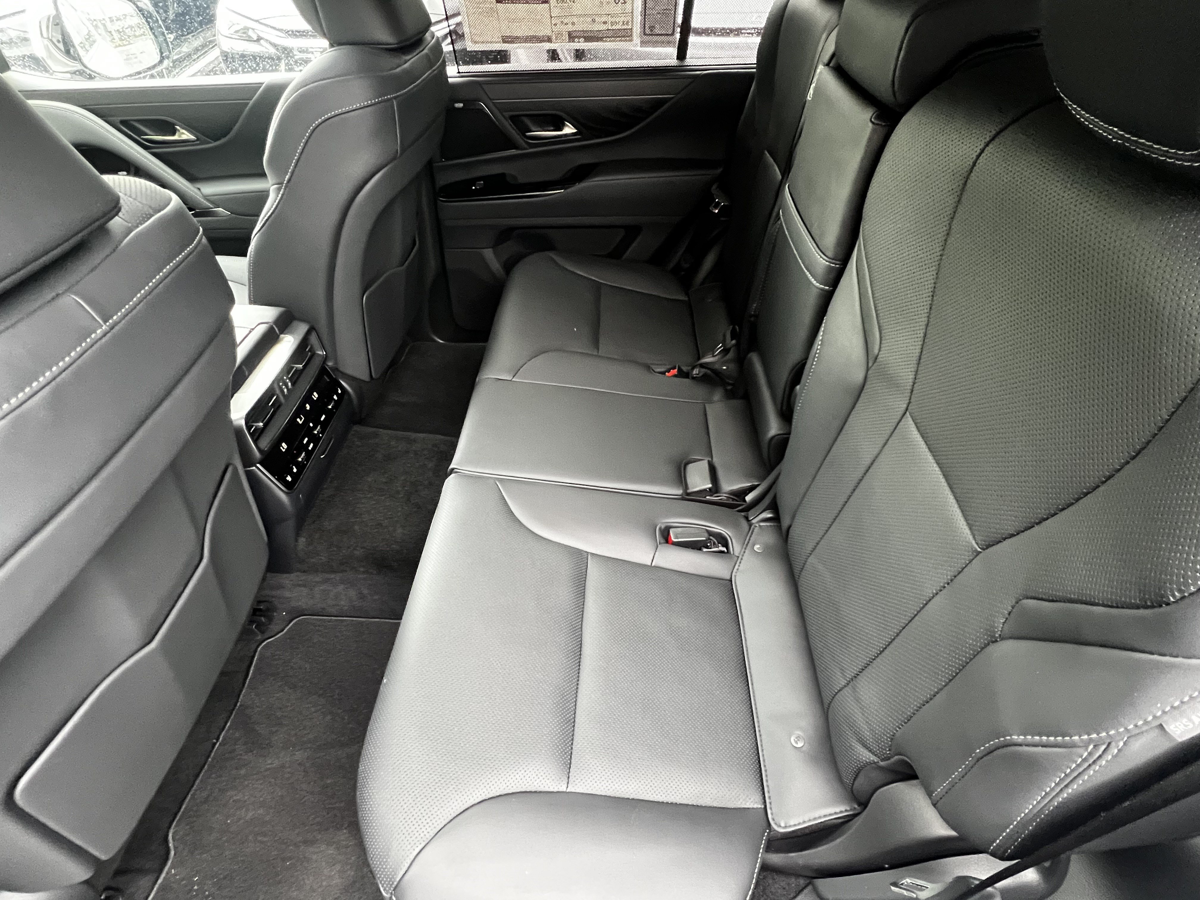 New 2026 Lexus LX 700h Luxury AWD/4WD image 21
