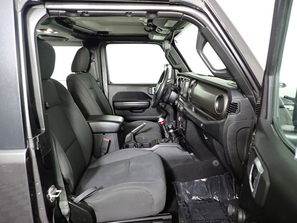 Used 2020 Jeep Wrangler Sport AWD/4WD image 41