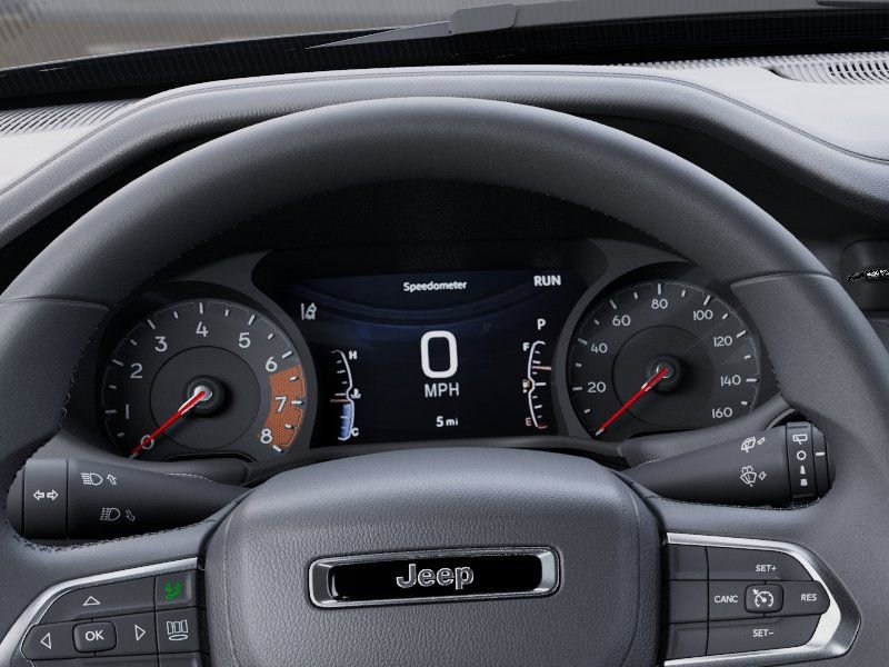 New 2025 Jeep Compass Latitude w/ Sun & Sound Group AWD/4WD image 18