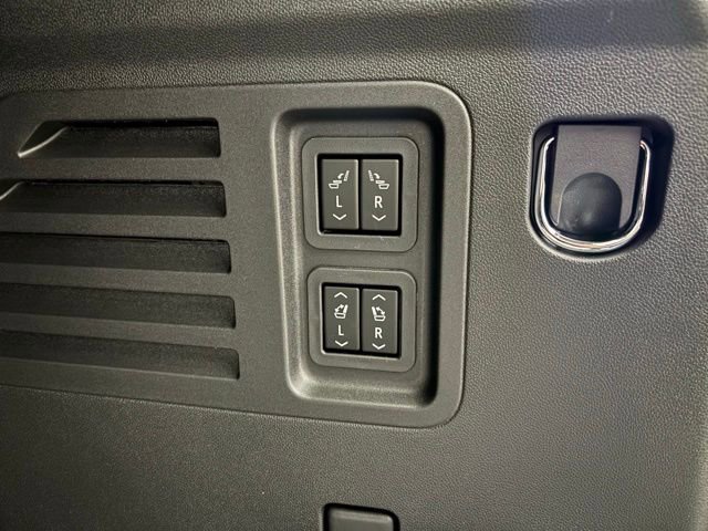 New 2026 Buick Enclave Avenir w/ Super Cruise Package image 14