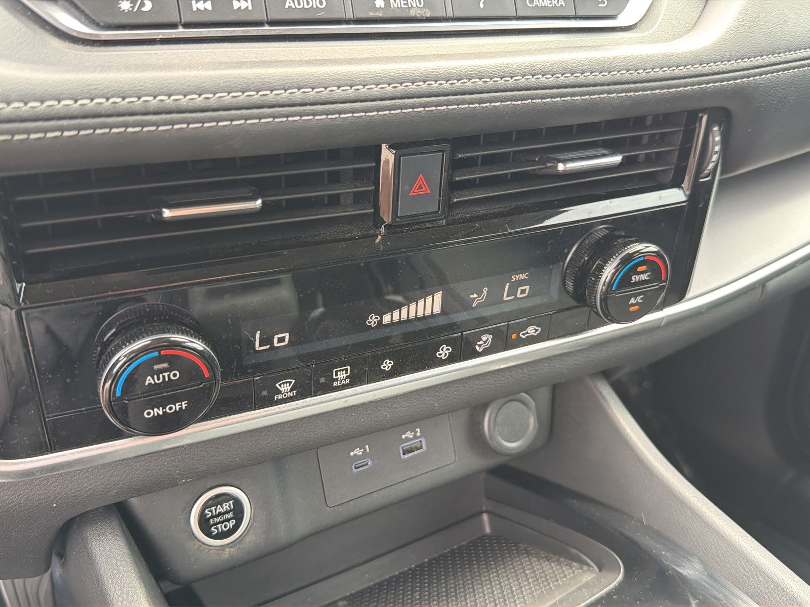 Used 2021 Nissan Rogue SV FWD image 27