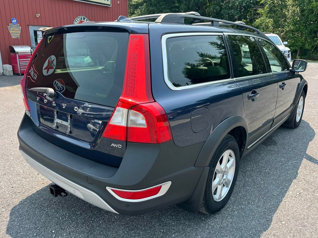 Used 2012 Volvo XC70 3.2 AWD/4WD image 3