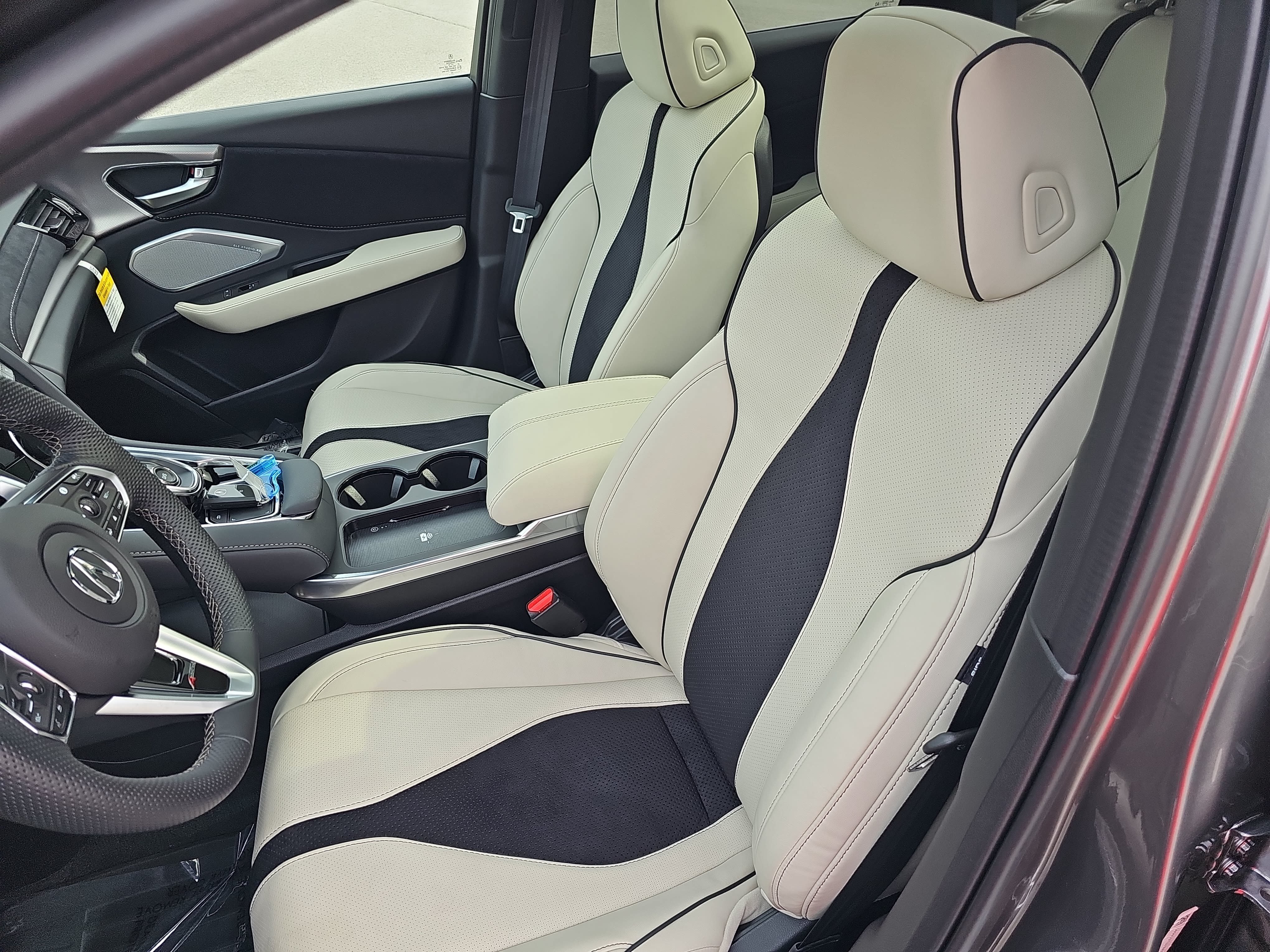 New 2026 Acura RDX w/ Advance Package AWD/4WD image 15