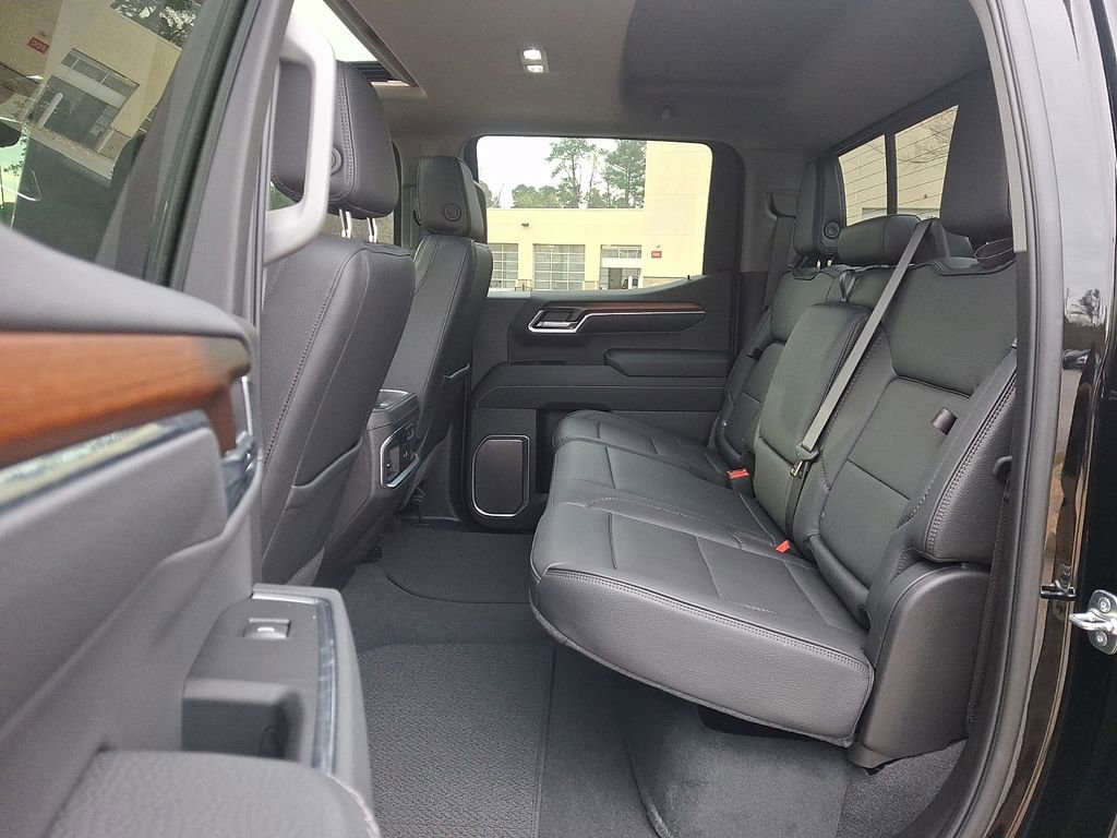 Used 2025 GMC Sierra 1500 Denali w/ Denali Reserve Package image 10