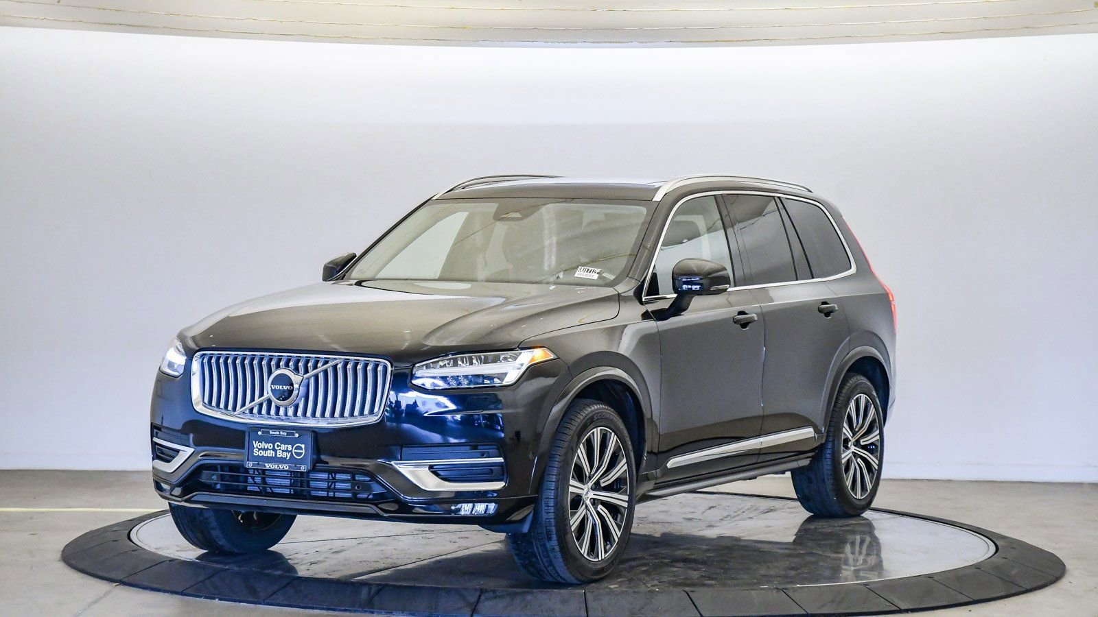 Certified 2025 Volvo XC90 B6 Ultra