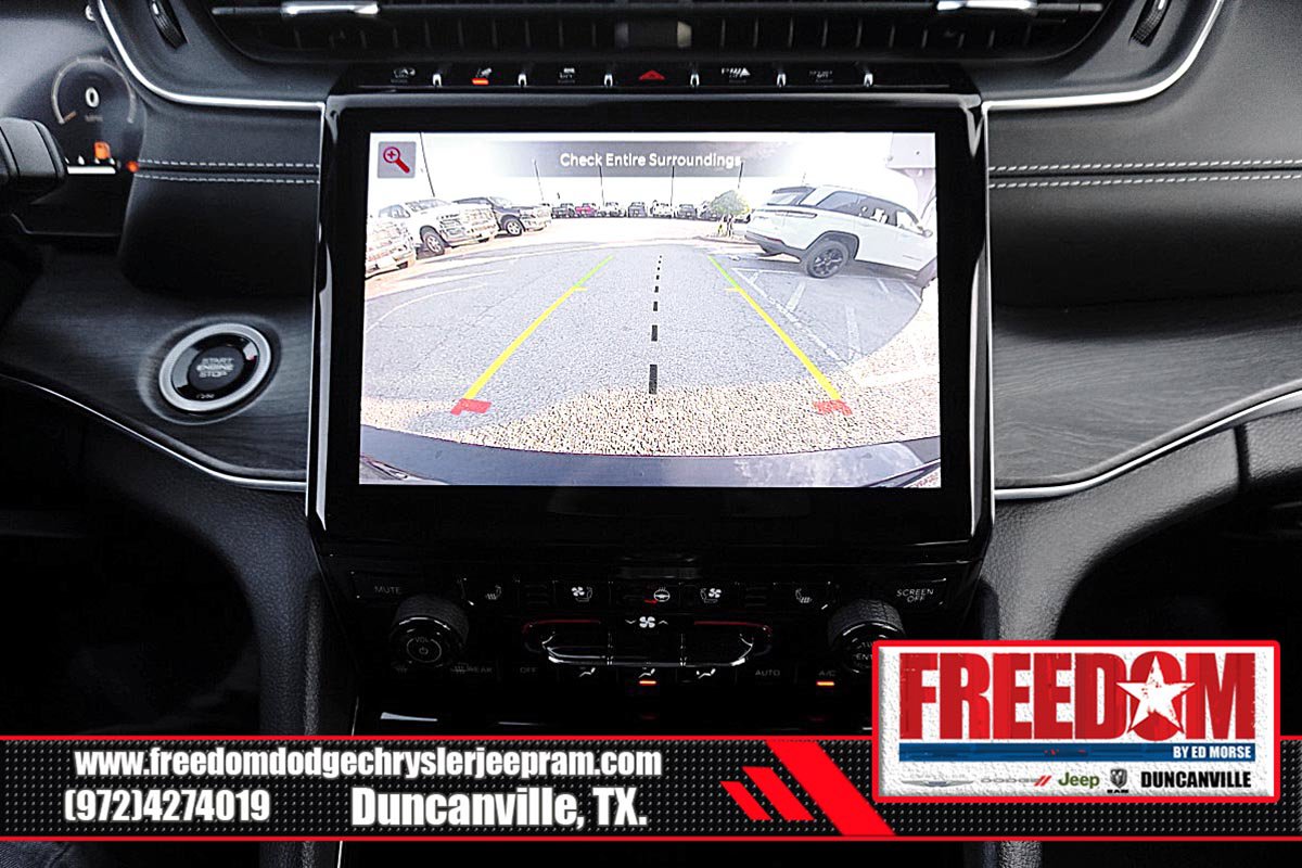Used 2023 Jeep Grand Cherokee L Overland w/ Trailer Tow Group (B) RWD image 23