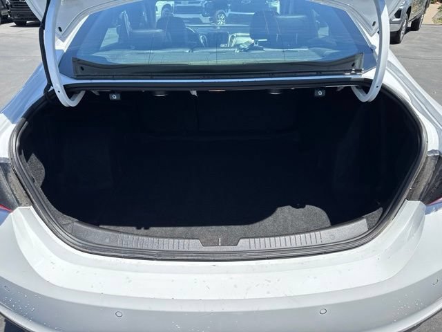 Used 2024 Chevrolet Malibu LT FWD image 11