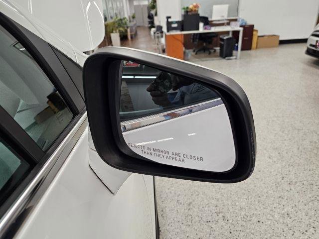 Used 2015 Chevrolet Trax LT w/ LPO, Cargo Package AWD/4WD image 38