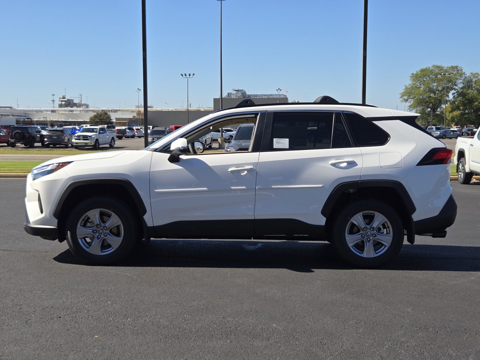 New 2025 Toyota RAV4 XLE image 6