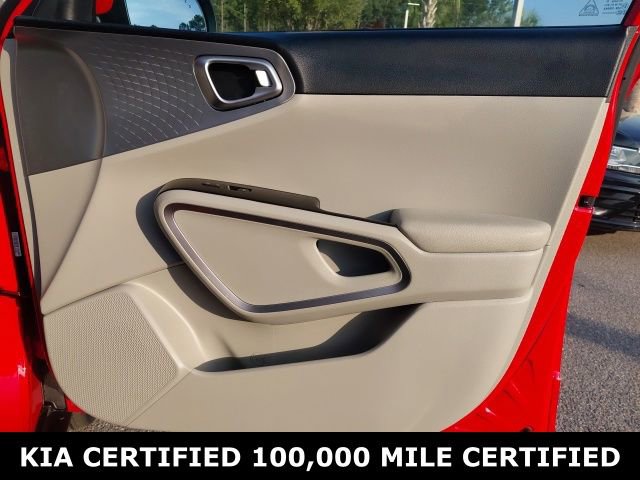 Certified 2025 Kia Soul LX image 22