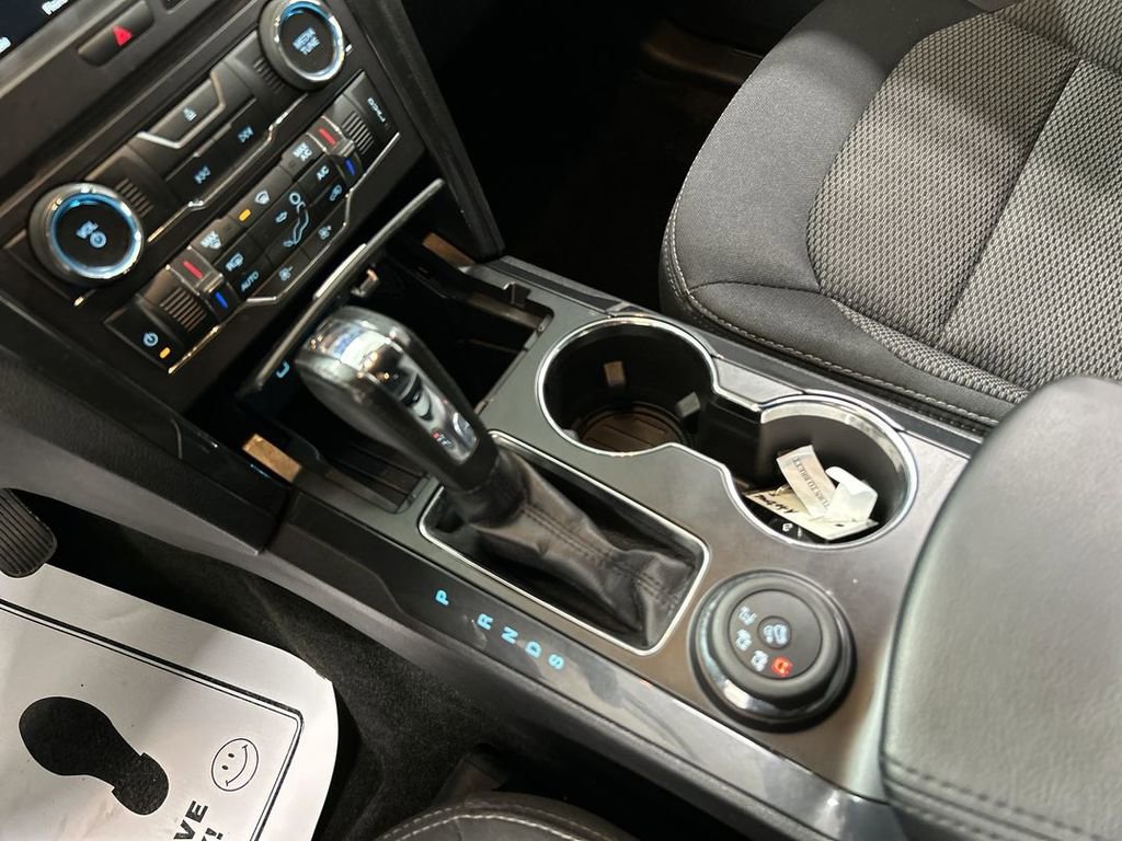 Used 2017 Ford Explorer XLT w/ Equipment Group 201A image 17