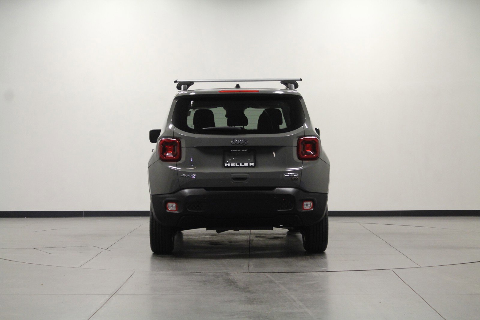 Used 2021 Jeep Renegade Latitude w/ Luxury Group I image 5