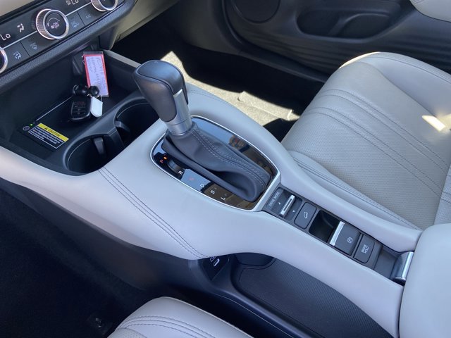 Used 2025 Honda HR-V EX-L image 38
