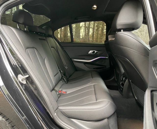 Used 2021 BMW 330i 330i w/ M Sport Package image 18