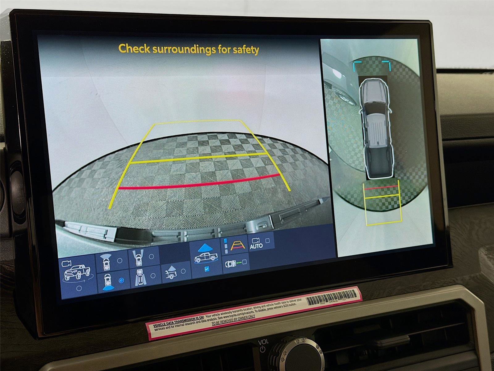 Used 2024 Toyota Tacoma Limited w/ Limited Package (LT) image 16