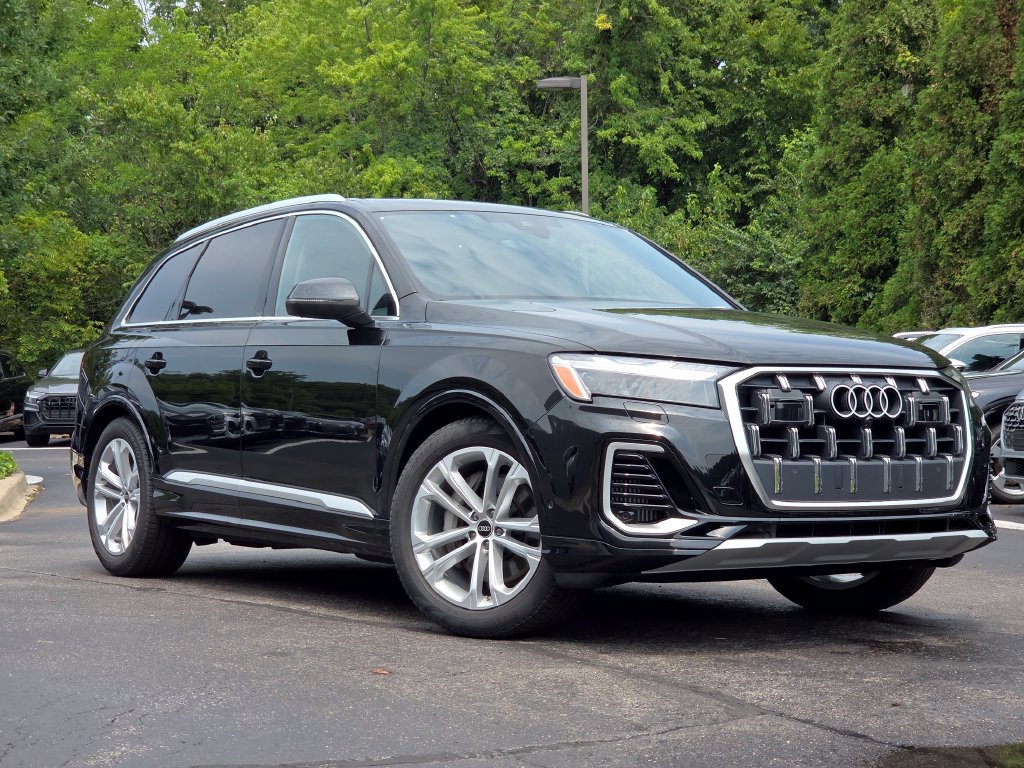 Certified 2025 Audi Q7 3.0T Prestige