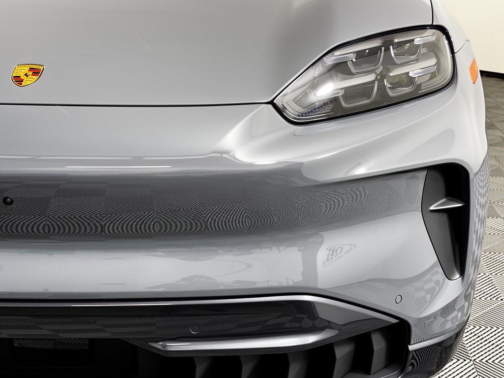 New 2026 Porsche Cayenne Electric AWD/4WD image 12