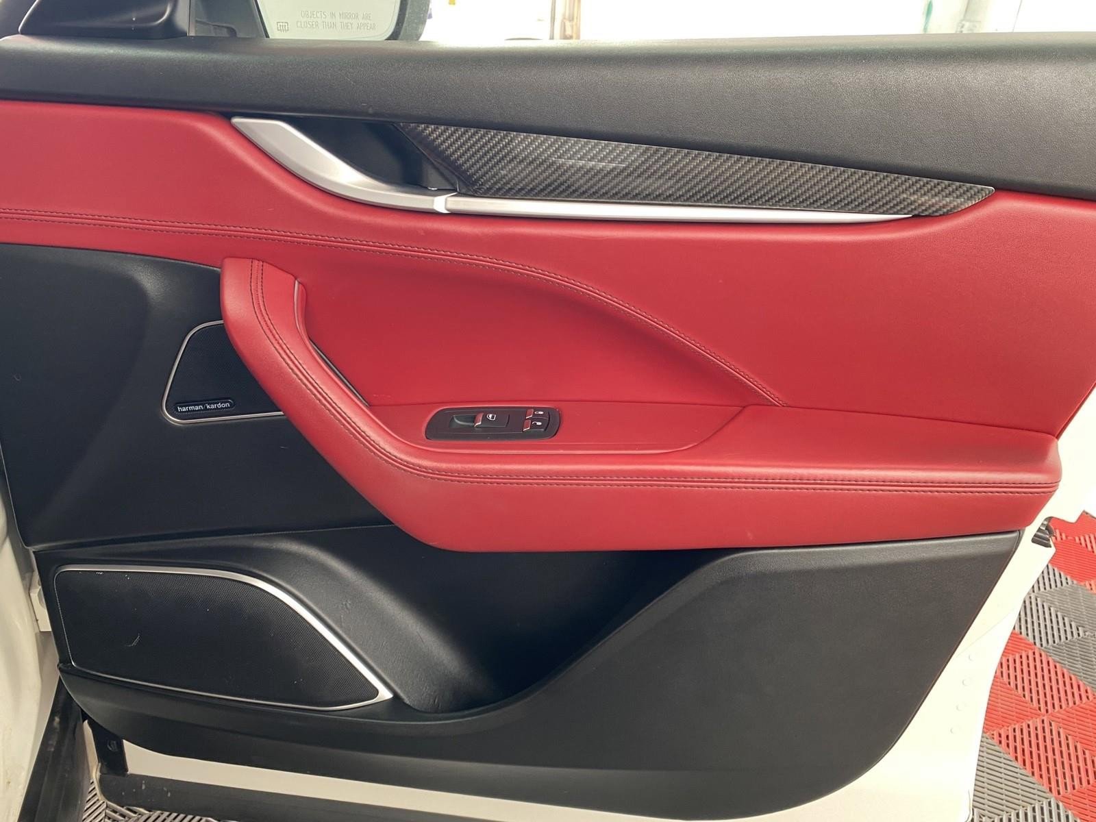 Used 2017 Maserati Levante S image 7