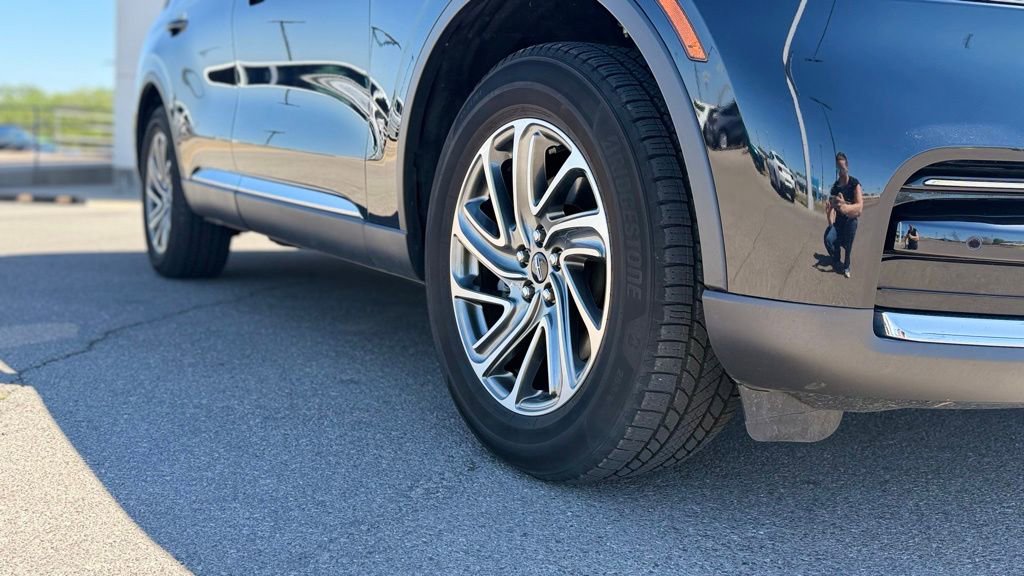 Used 2023 Lincoln Aviator AWD video 2