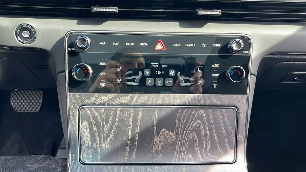 New 2026 Genesis GV80 3.5T Prestige image 33