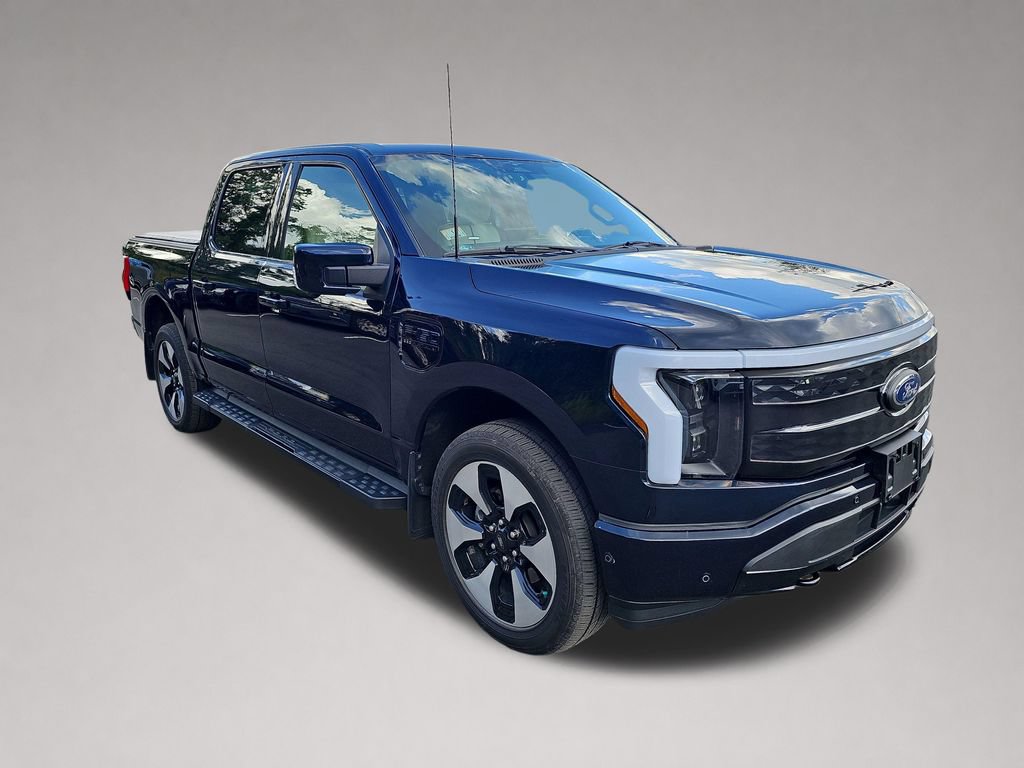 Used 2023 Ford F150 Lightning Platinum AWD/4WD image 1