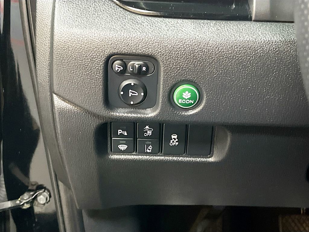 Used 2025 Honda Passport Black Edition image 10