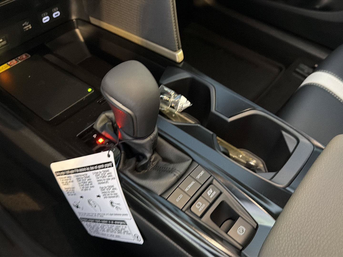 New 2026 Toyota Camry SE FWD image 27