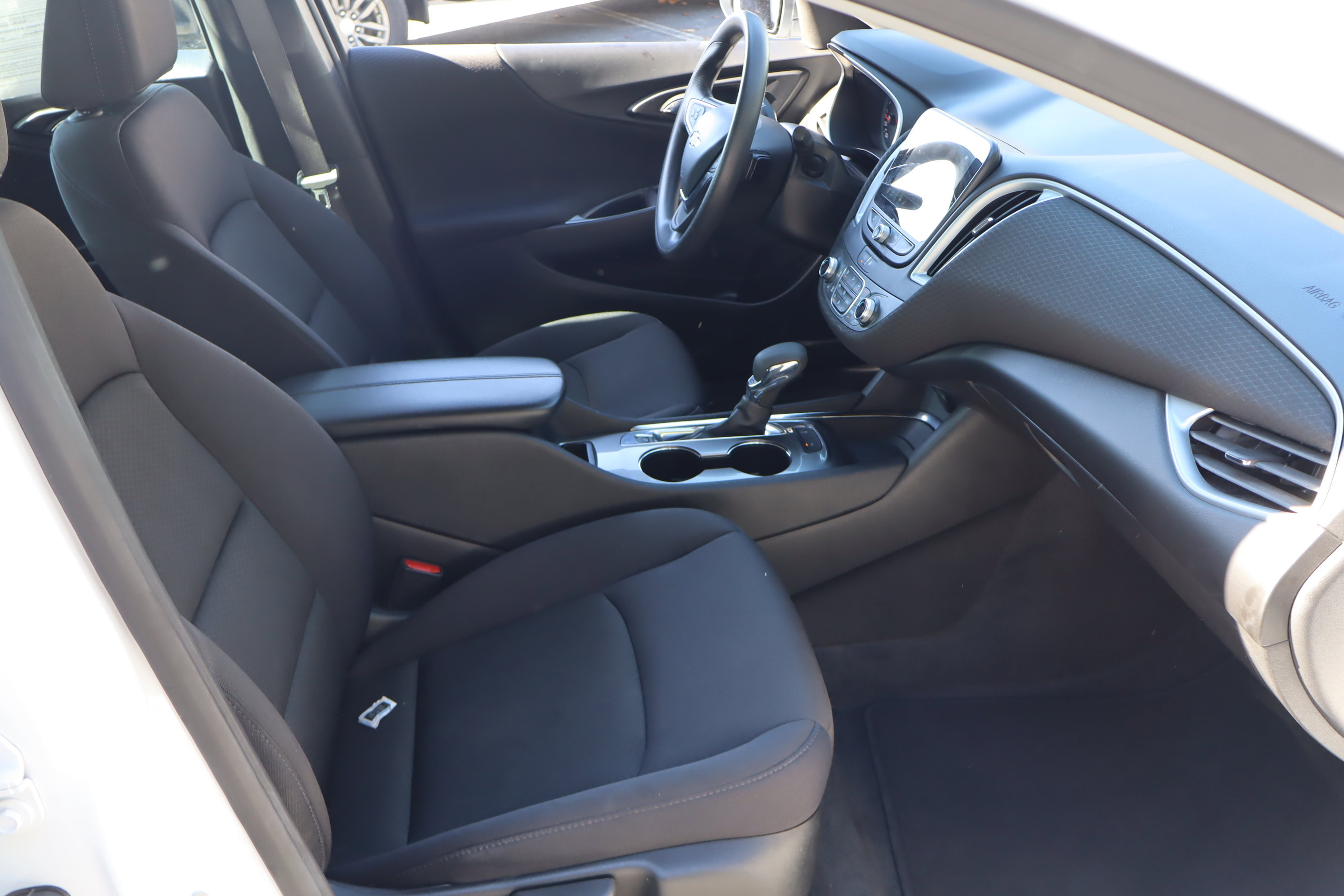 Certified 2024 Chevrolet Malibu LT image 36