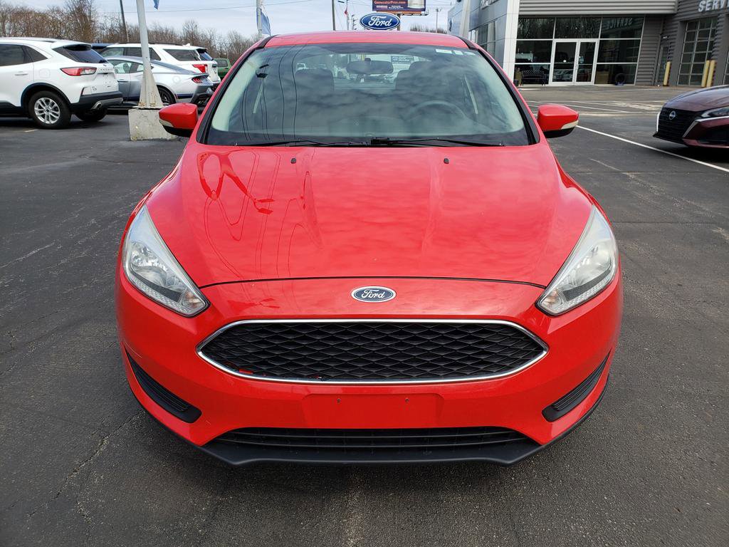 Used 2015 Ford Focus SE image 2