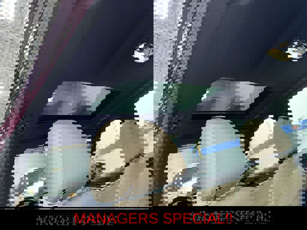 Used 2023 BMW 530i xDrive w/ Premium Package image 25