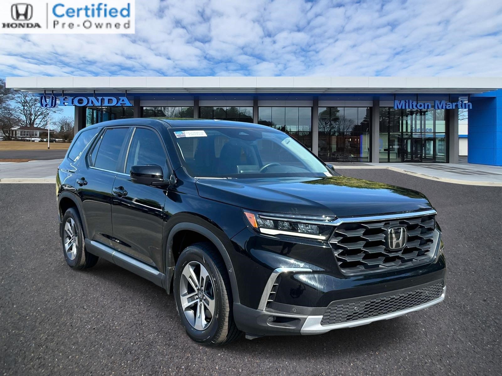 Certified 2025 Honda Pilot EX-L image 1
