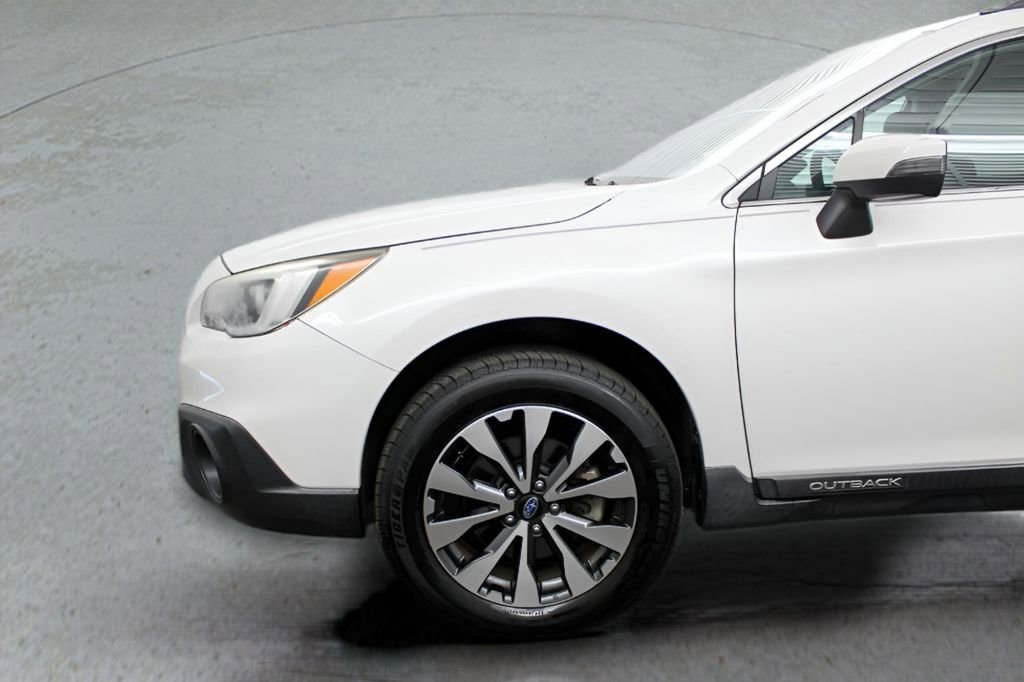 Used 2017 Subaru Outback 2.5i Limited image 34