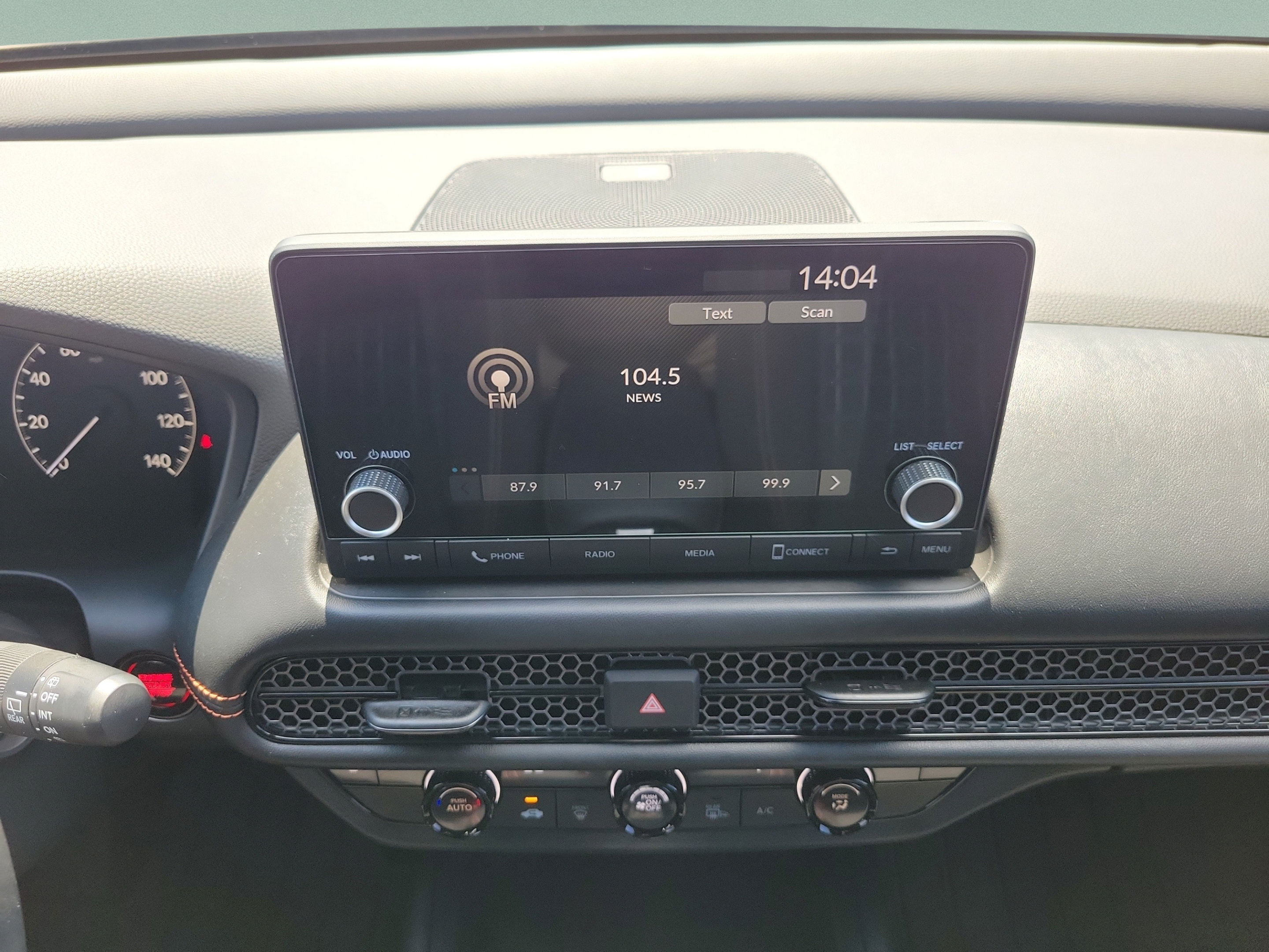 Certified 2024 Honda HR-V Sport image 14