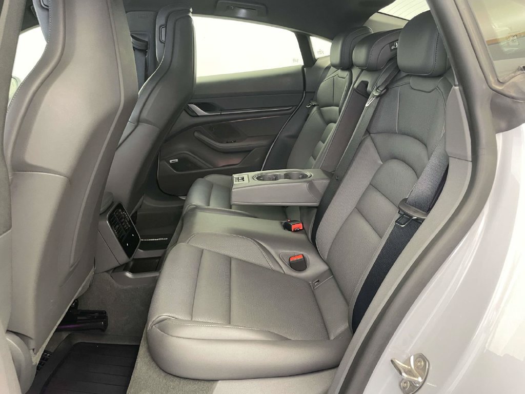 Certified 2025 Porsche Taycan RWD image 18