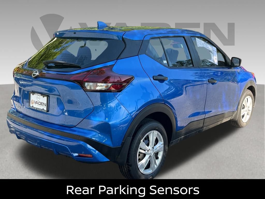 Certified 2023 Nissan Kicks SV FWD image 10