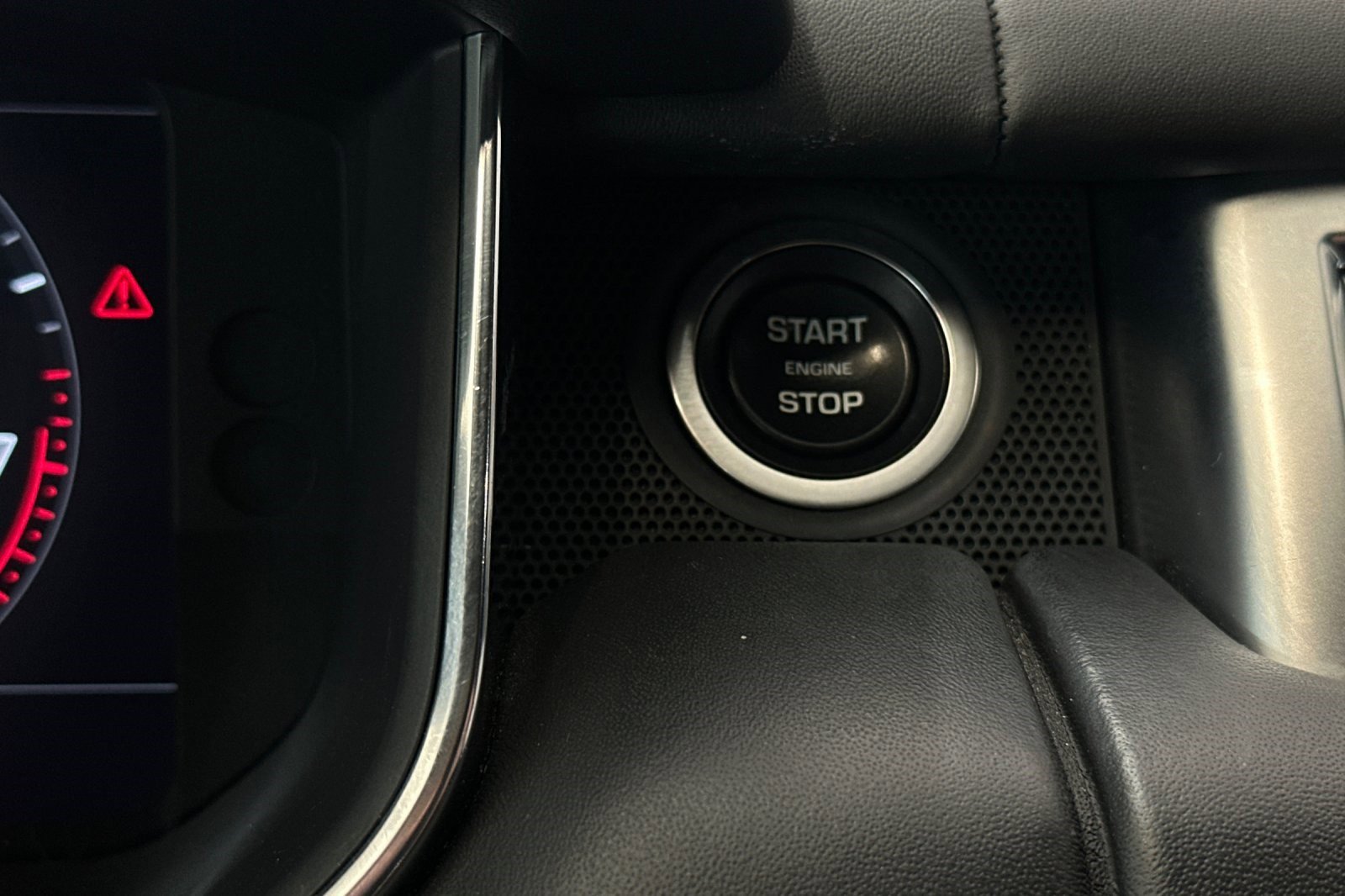 Used 2019 Land Rover Range Rover Sport HSE Dynamic image 35