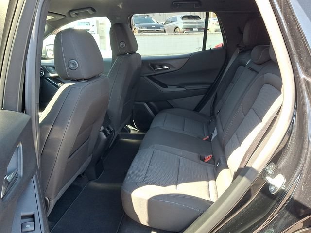 Used 2026 Chevrolet Equinox LT FWD image 8