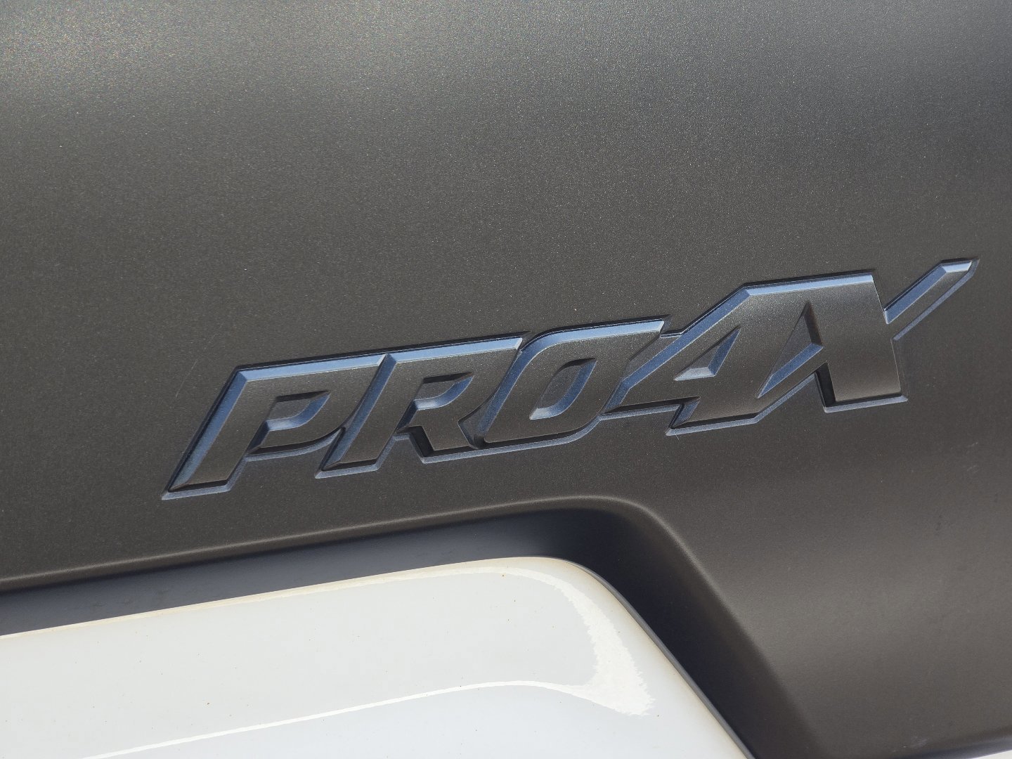 Used 2023 Nissan Titan PRO-4X w/ Pro-4x Convenience Package AWD/4WD image 24