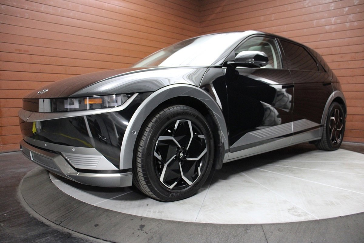 Used 2024 Hyundai Ioniq 5 Limited RWD image 26