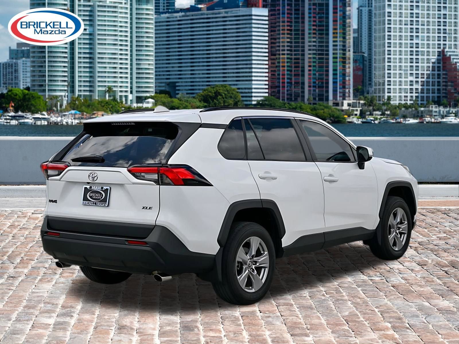 Used 2024 Toyota RAV4 XLE w/ Convenience Package image 8