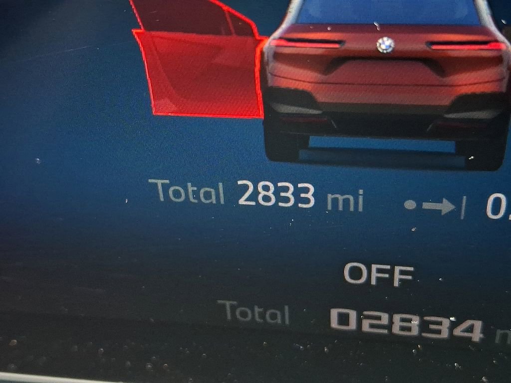 Used 2025 BMW iX M60 image 15