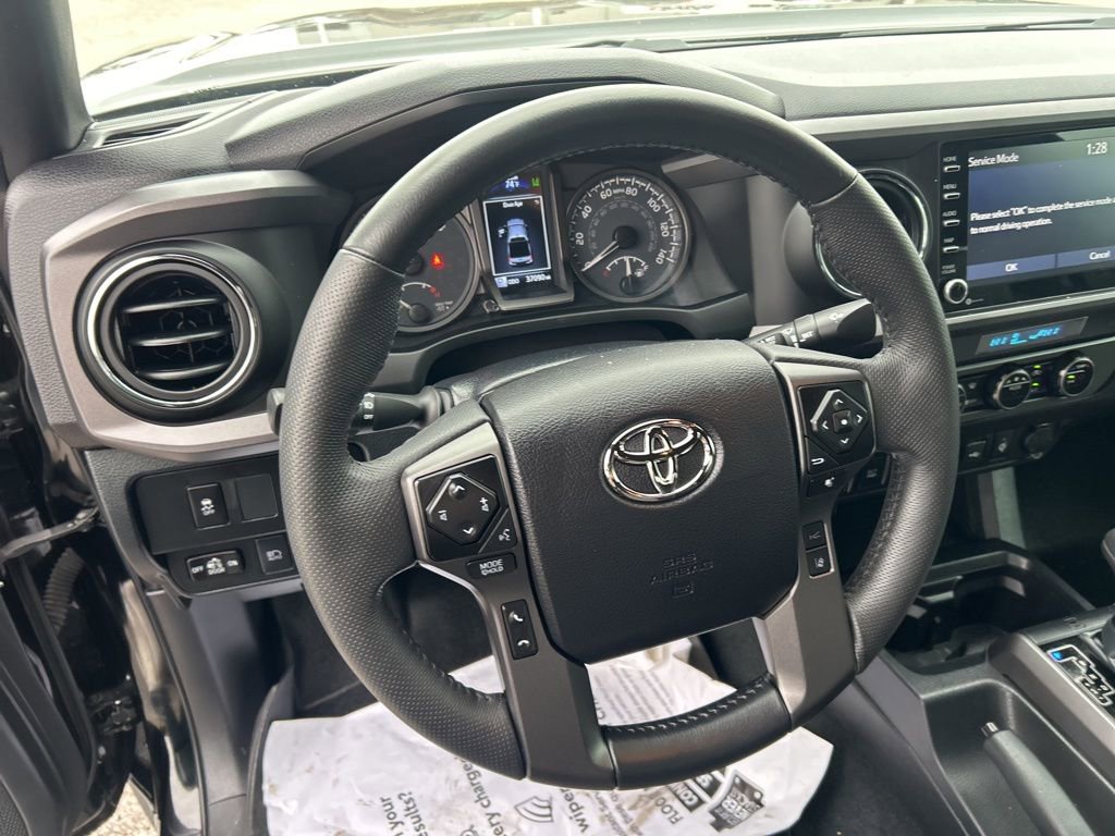 Used 2023 Toyota Tacoma TRD Off-Road w/ Technology Package image 13