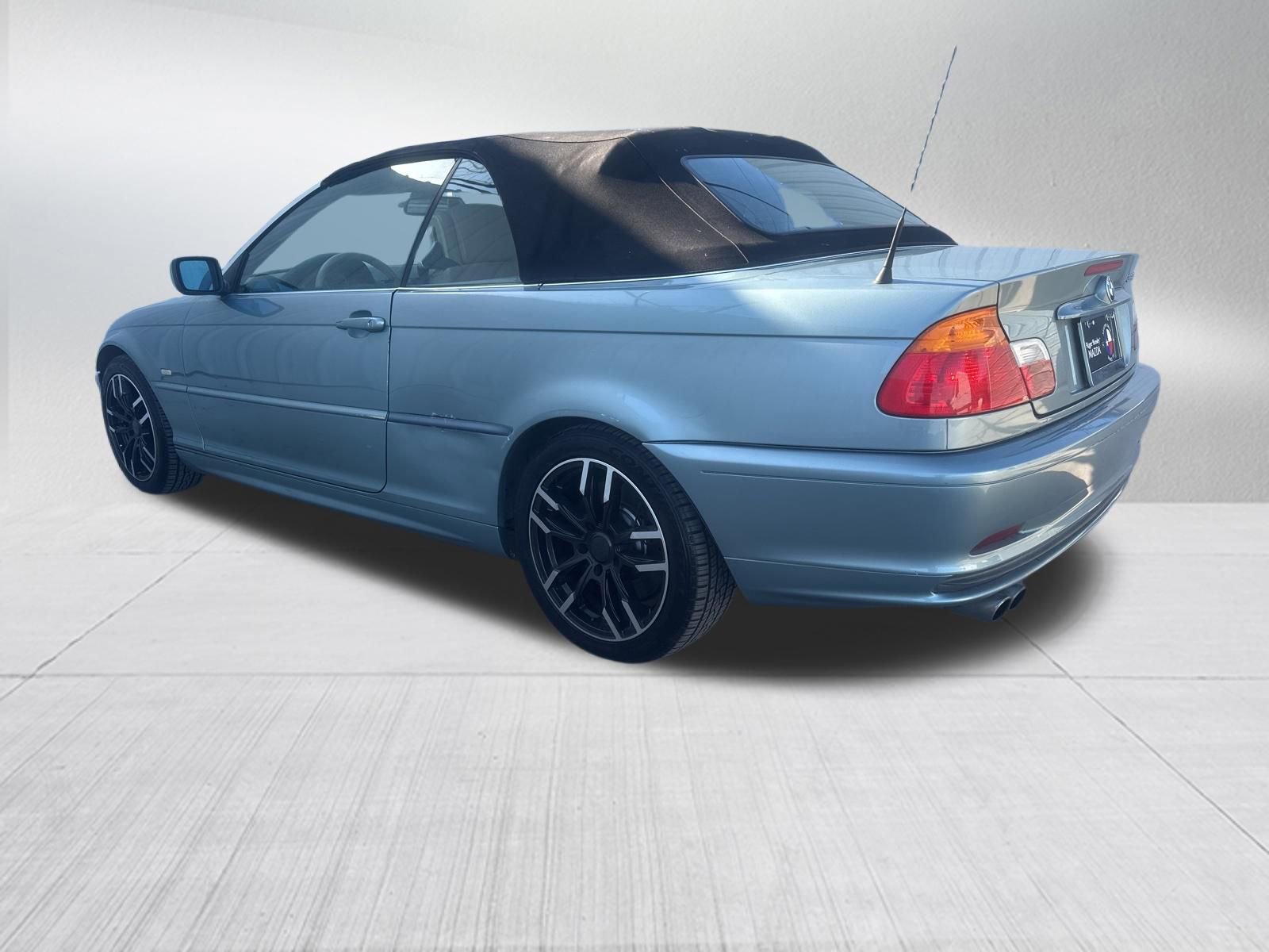 Used 2003 BMW 330Ci Convertible image 5